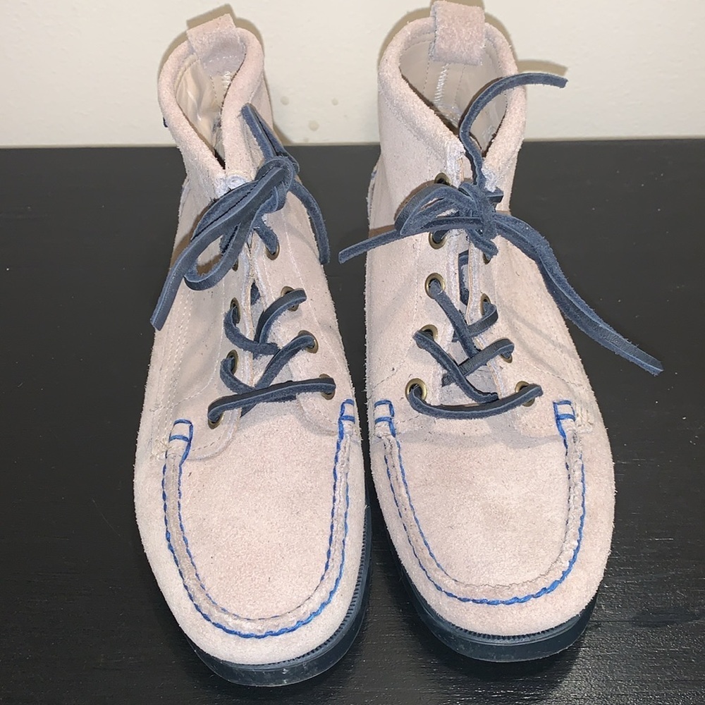Anthropologie Sebago Docksides Beacon Taupe Suede Ankle Boot Bootie Women’s 6M.‎